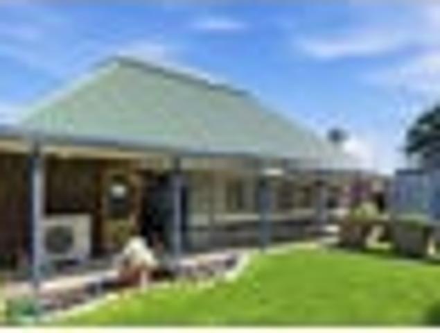 House for sale in Chaslands, Canterbury