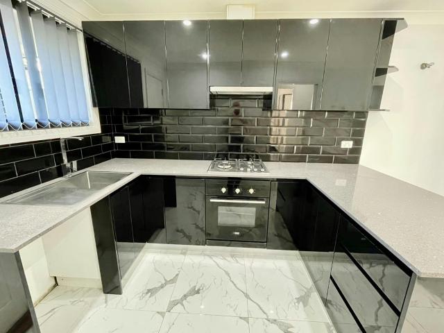 Apartment for rent in Toongabbie