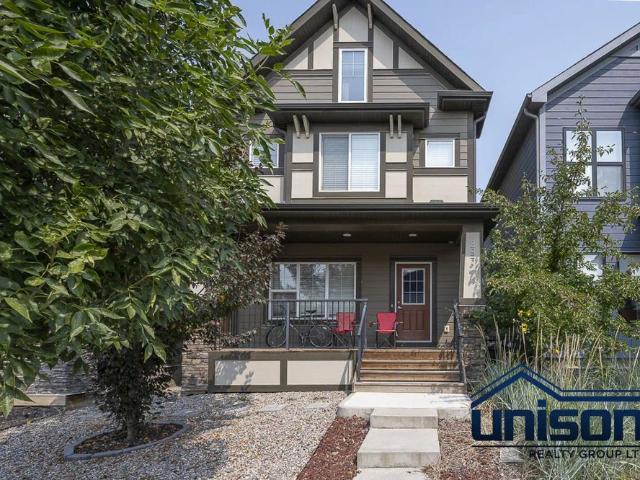 House for rent in Mahogany, Calgary