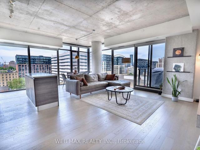 Condo for sale in Woburn, Ontario