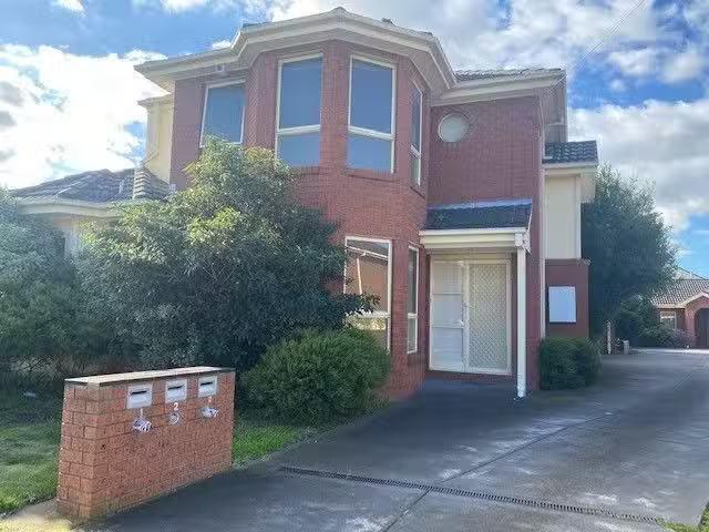 Apartment for rent in Avondale Heights