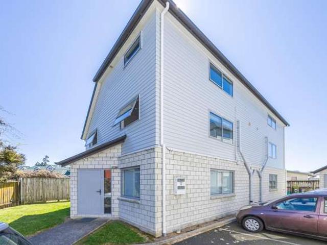 Apartment for sale in Hamilton East, Hamilton City