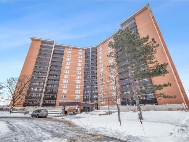 Condo for sale in Gloucester Condo for sale in Gloucester