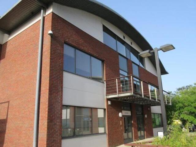 House for rent in Surrey
