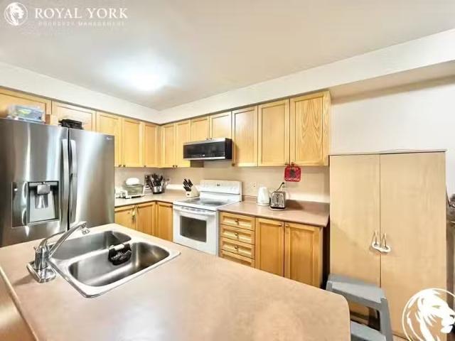 Condo for rent in Barrie, Ontario