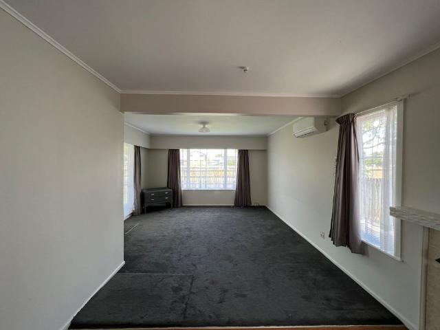 House for rent in Manurewa, Oroua County