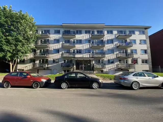 Condo for rent in St. Leonard's, Quebec