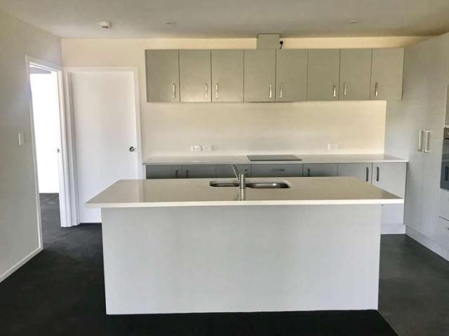House for sale in Point England