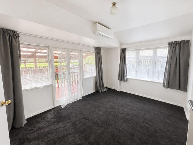 House for rent in Owhata