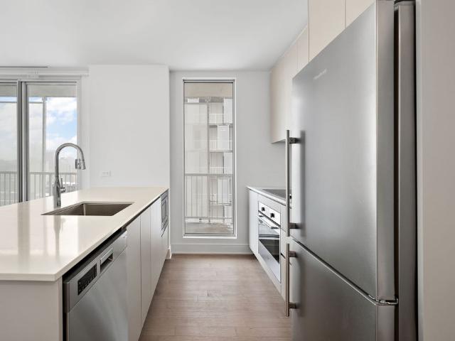 Apartment for rent in Westmount, Quebec