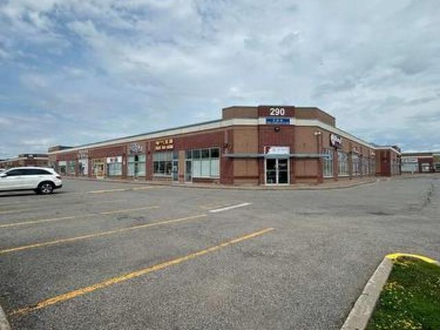 Commercial for rent in York, Ontario