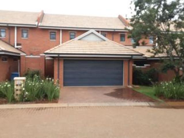 Townhouse for rent in Wierdapark, City of Tshwane Metropolitan Municipality
