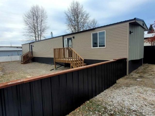 House for sale in Sylvan Lake, Alberta
