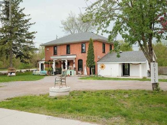 Commercial for rent in Selwyn, Ontario