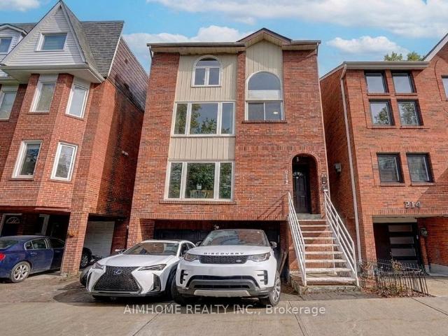 House for rent in Toronto Centre, Toronto