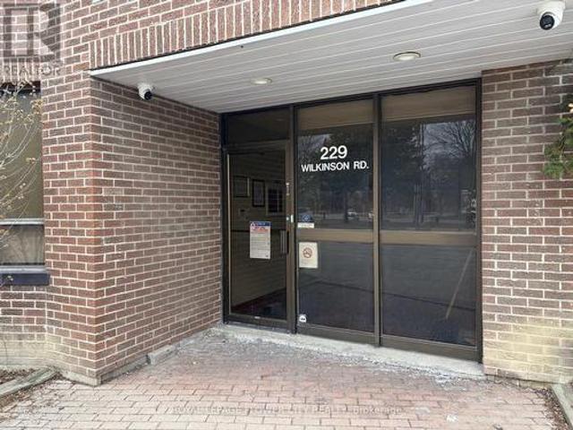 Commercial for rent in Georgina, Ontario