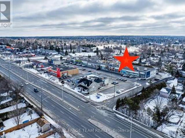 Commercial for rent in Ottawa