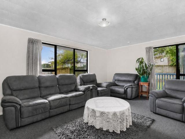 House for rent in Manurewa, Oroua County
