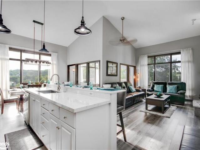 Condo for sale in Huntsville Condo for sale in Huntsville