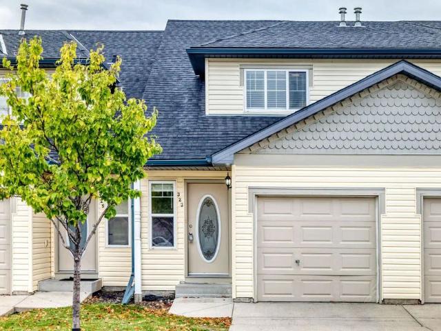 Townhouse for rent in Newport Country Hills Village, Calgary