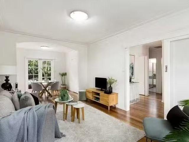 Apartment for rent in Bright