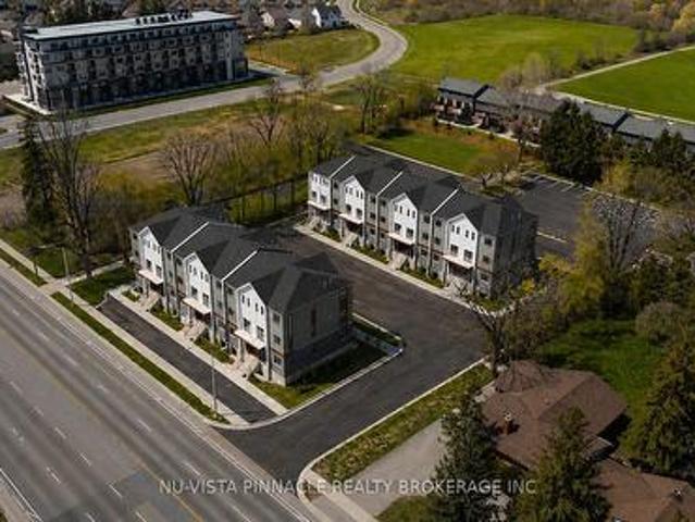 Townhouse for rent in Arva, Ontario