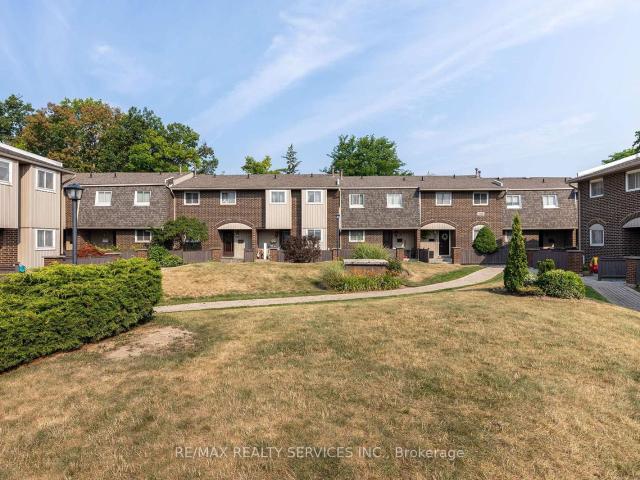 Condo for sale in Burlington, Ontario
