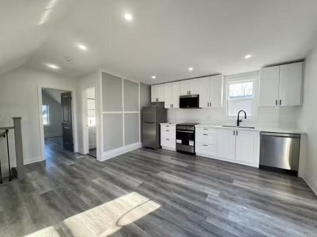 Condo for rent in Ancaster, Ontario