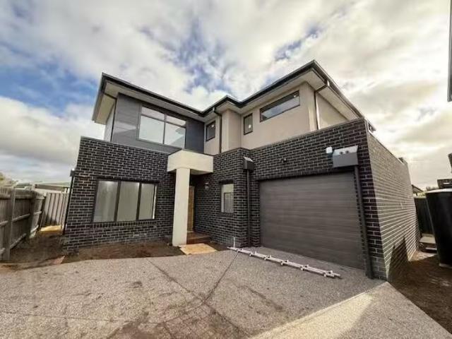 Apartment for rent in Avondale Heights Apartment for rent in Avondale Heights