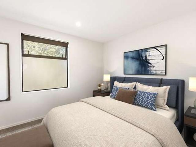 House for sale in Chaslands, Canterbury