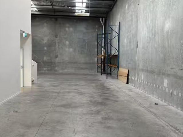 House for rent in Chaslands, Canterbury