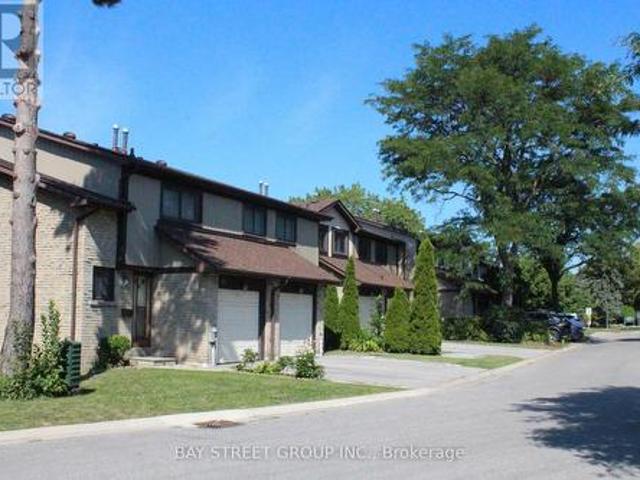 Townhouse for sale in Scarborough—Agincourt, Toronto