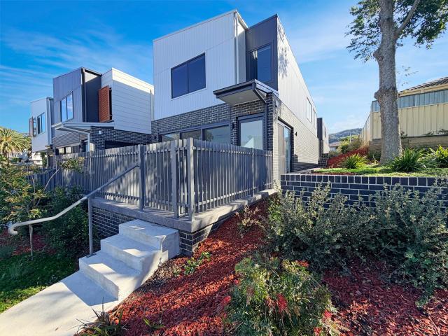 House for rent in Wollongong West, New South Wales