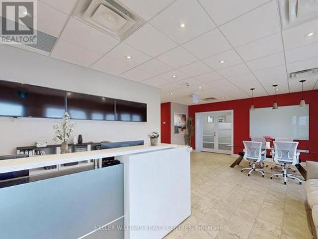 Commercial for rent in York, Ontario