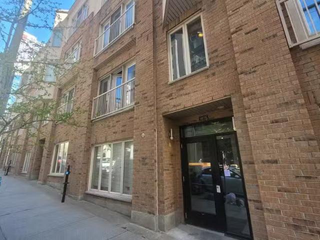 Condo for rent in St. Leonard's, Quebec