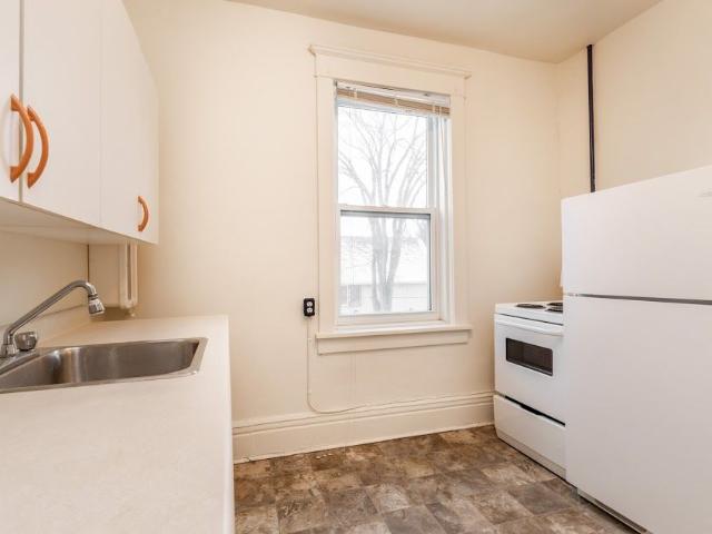 Apartment for rent in East St. Paul, Manitoba