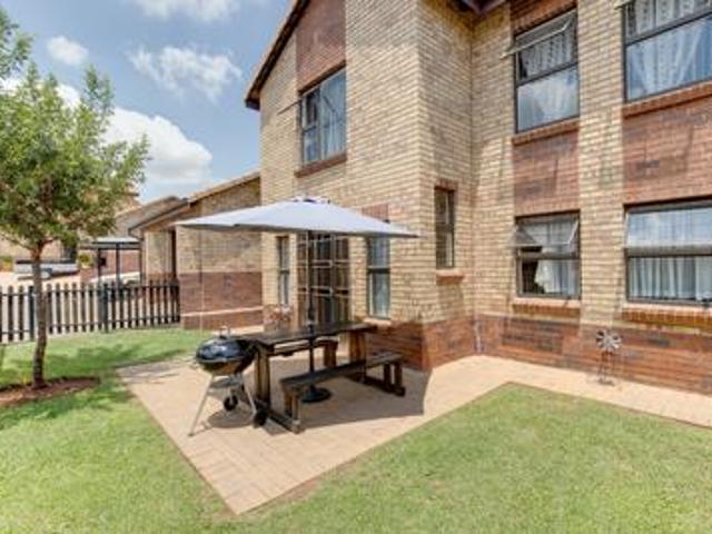 Townhouse for rent in Centurion, City of Tshwane Metropolitan Municipality