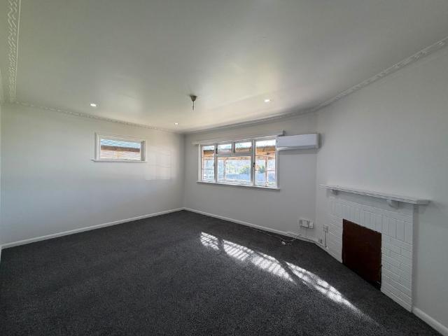 House for rent in Owhata, Oroua County