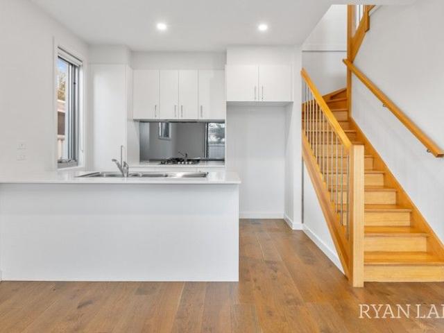 Townhouse for sale in Altona