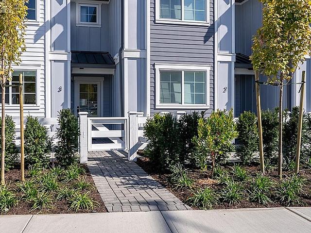 Condo for sale in Saanich, British Columbia