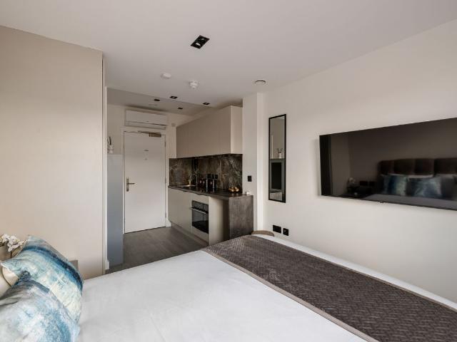 Studio for rent in Isle Of Man