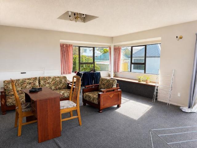 House for rent in Otakou