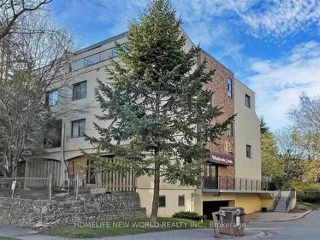 Townhouse for rent in Woburn, Ontario