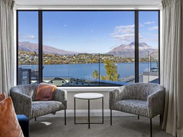 Apartment for sale in Otakou