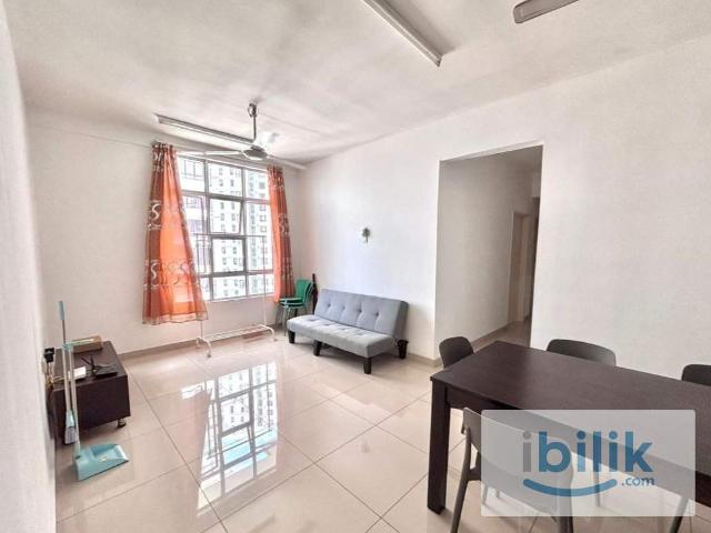 Room for rent in Tanjong Sepat, Selangor