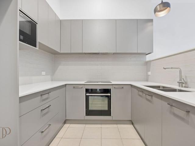 Apartment for rent in Woden, Australian Capital Territory