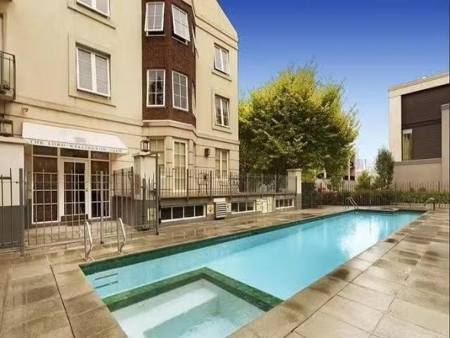 Apartment for rent in East Melbourne