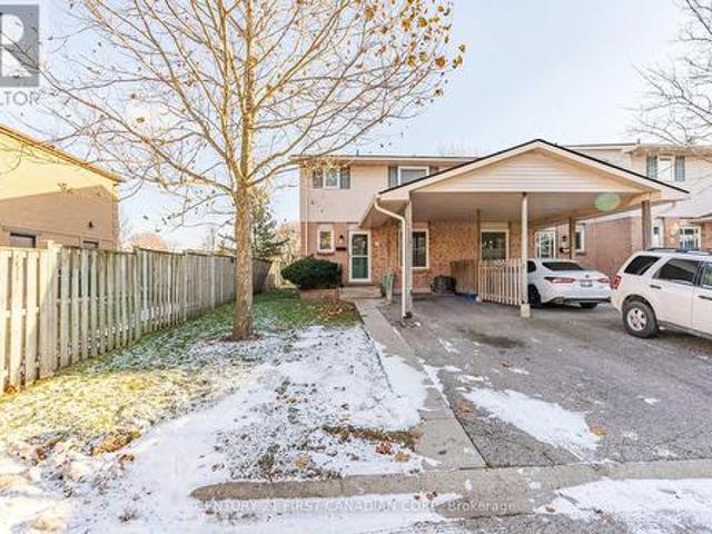 Townhouse for rent in Arva, Ontario