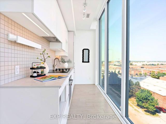 Condo for sale in Vaughan, Golden Horseshoe