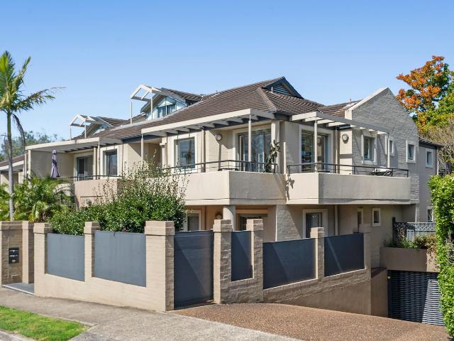 Apartment for rent in Lower North Shore, Sydney